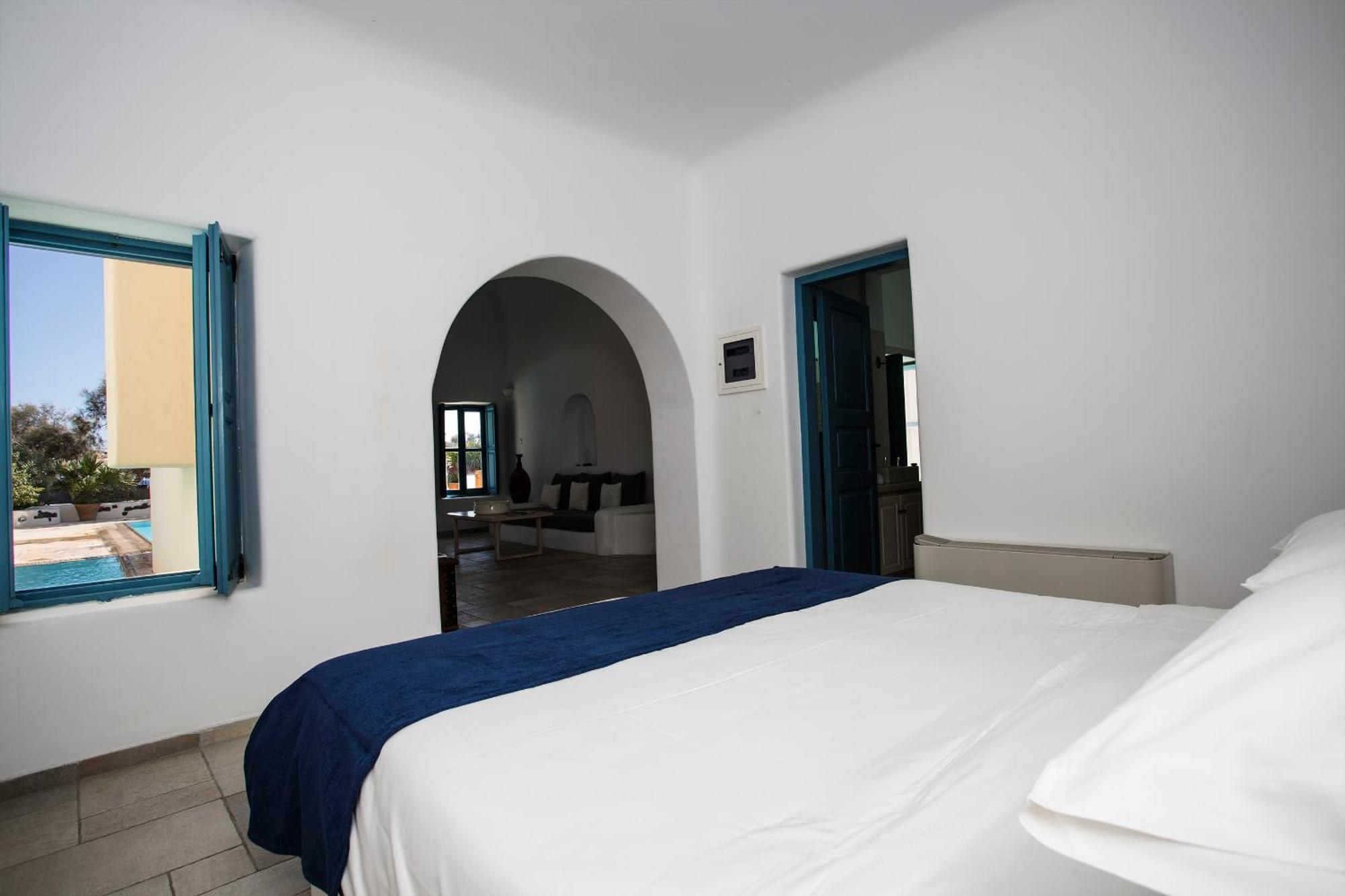Black Rose Beach Suites Períssa Eksteriør bilde