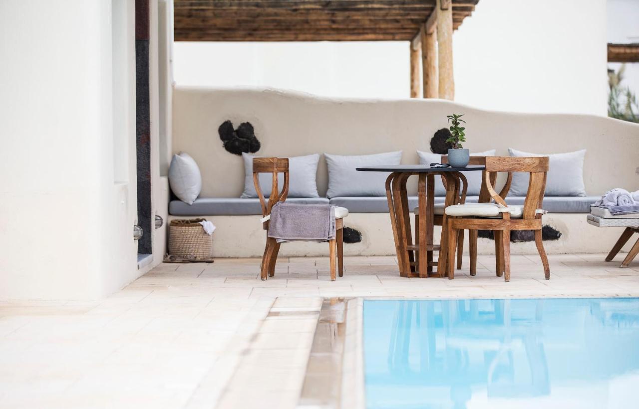 Black Rose Beach Suites Períssa Eksteriør bilde